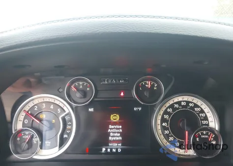 2015 Ram 1500 Laramie из США, поврежденный, VIN 1C6RR7NMXFS731962